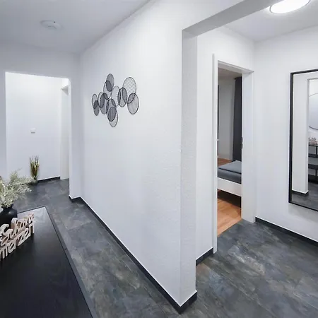 Apartamento Alfa 4 4br Tv Wifi Wm Nahe Wasen & Daimler L 7beds I 8 People I Kitchen L Bathroom